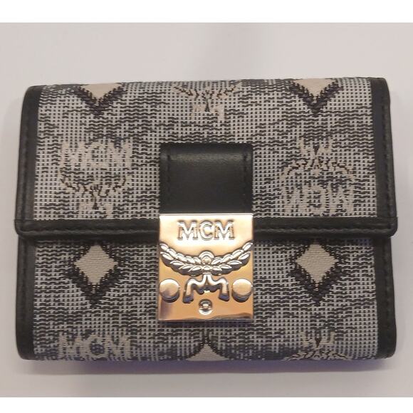 MCM - Black/White Women's Card/Cash Holder - NWOT - Picture 1 of 9